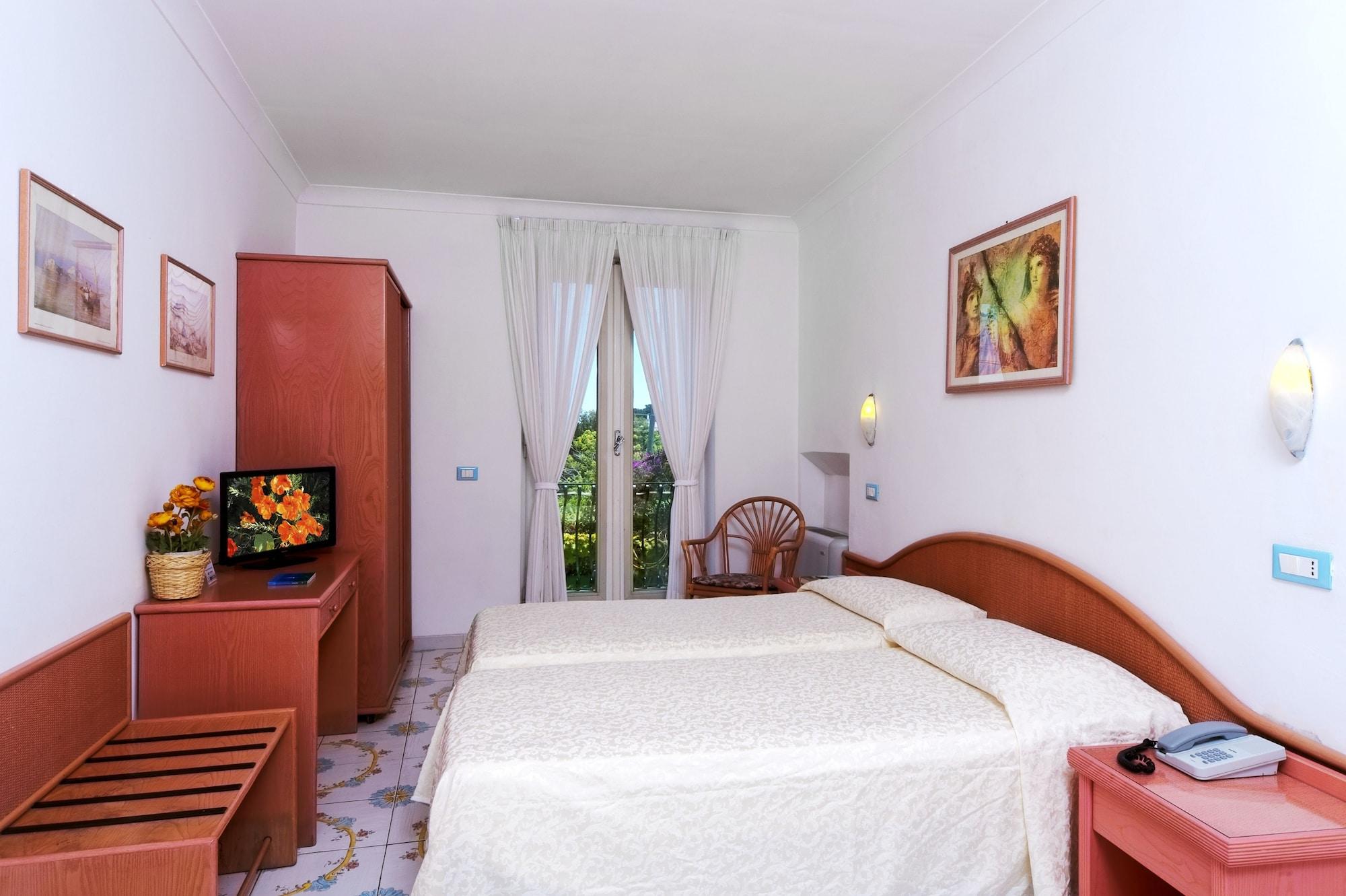 Hotel Bellevue Benessere & Relax ايسكيا المظهر الخارجي الصورة