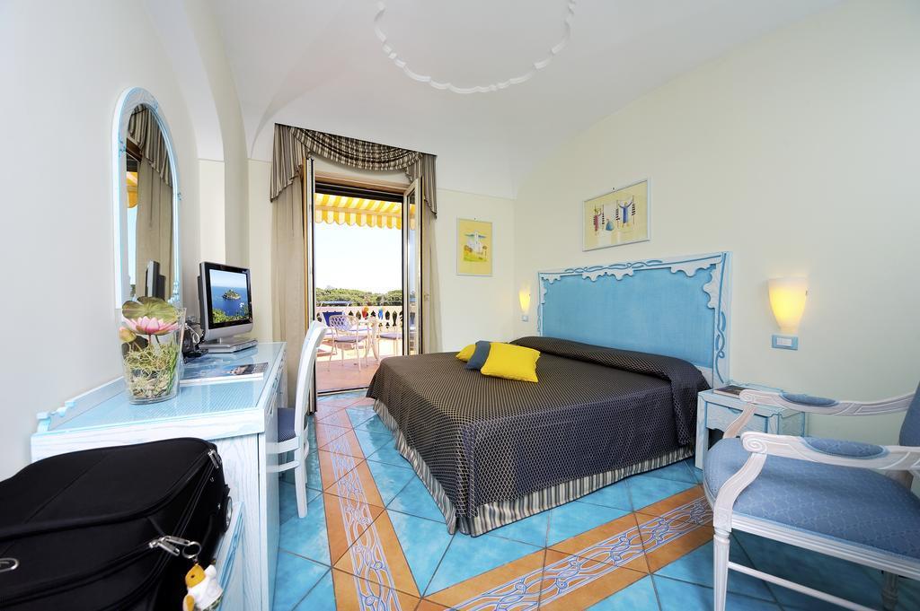 Hotel Bellevue Benessere & Relax ايسكيا المظهر الخارجي الصورة